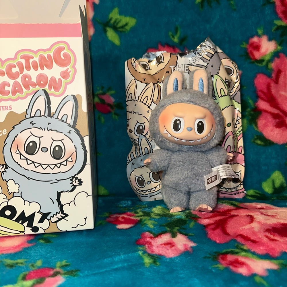 LABUBU - THE MONSTERS - Exciting Macaron Vinyl Plush - SEA SALT COCONUT